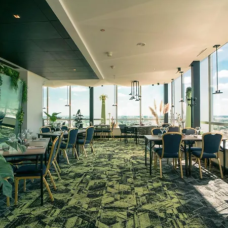Otel Mercure Paris Orly Aeroport 4*