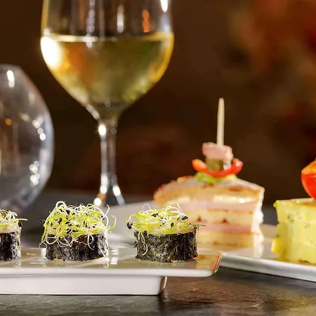 Mercure Paris Orly Aeroport 4*