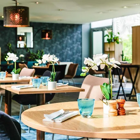 Mercure Paris Orly Aeroport Hotel 4*