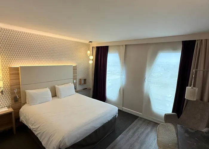 メルキュール パリ オルリー アエロポール 4* ランジス