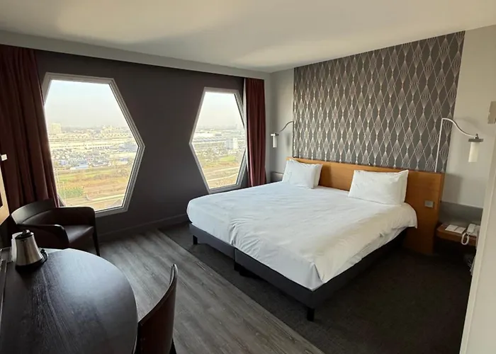 ホテル メルキュール パリ オルリー アエロポール