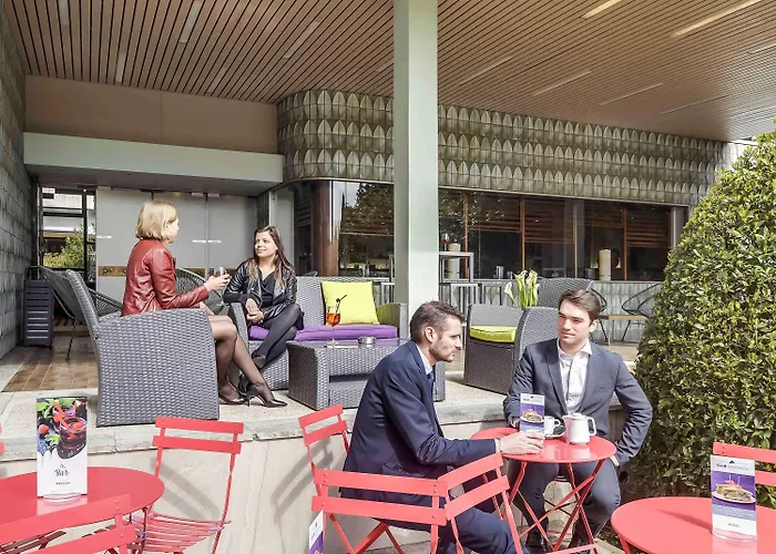 ホテル メルキュール パリ オルリー アエロポール 4*