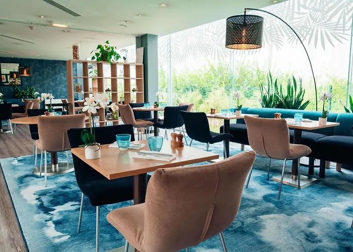 ホテル メルキュール パリ オルリー アエロポール 4*