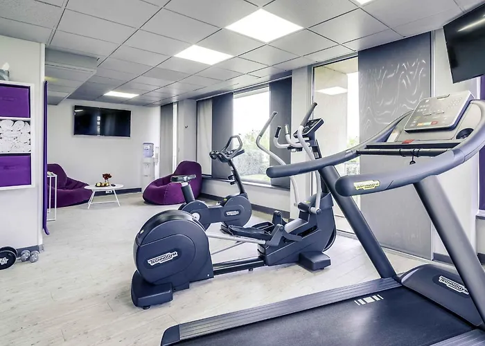 ホテル メルキュール パリ オルリー アエロポール 4*