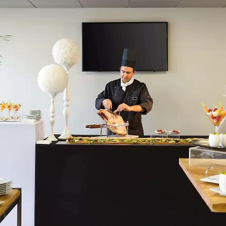 Hotel Mercure Paris Orly Aeroport