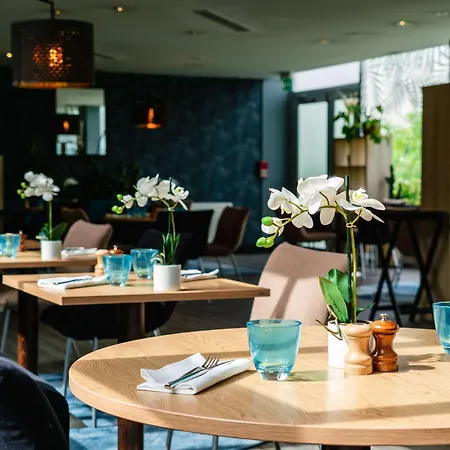 Mercure Paris Orly Aeroport Hotel 4*