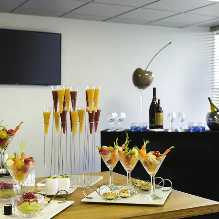 Mercure Paris Orly Aeroport 4*